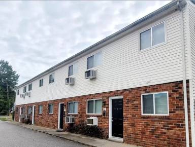 Main picture of 1808 Williamsburg Rd