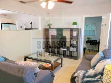 Main picture of 1078 40th St