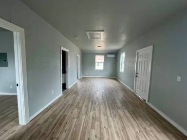 Main picture of 2702 Observation Dr