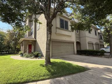 Main picture of 11203 Ranch to Market Road 2222 - 1
