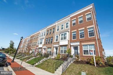 Main picture of 7214 Brickyard Station Dr