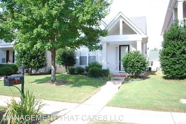 Main picture of 1219 Island Pl E