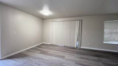 Main picture of 235 Reflections Dr