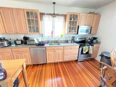 Main picture of 8 Watson St