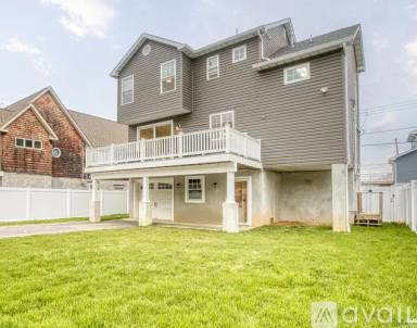 Main picture of 45 2nd St