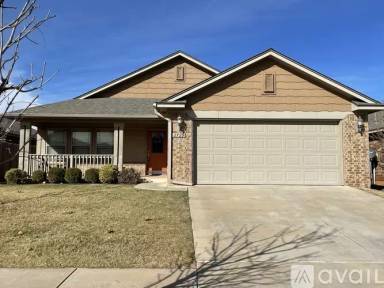 Main picture of 2729 NW 189th St