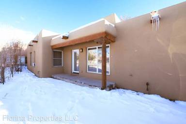 Main picture of 530 Lolita St
