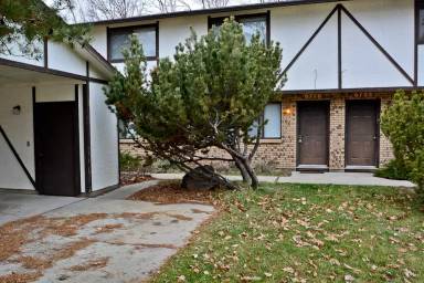 Main picture of 6710 W Douglas St