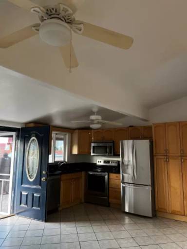 Main picture of 68-088 Akule St