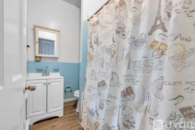 Main picture of 426 W Green St