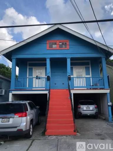 Main picture of 3030 Toulouse St