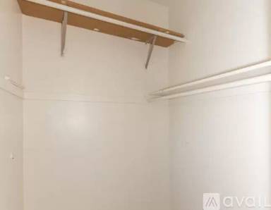 Main picture of 2131 W Giddings St