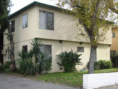 Main picture of 6644 Woodman Ave