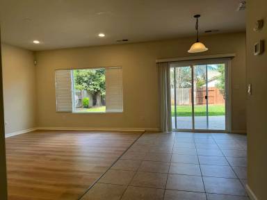 Main picture of 2145 Trimstone Way