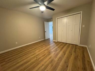 Main picture of 223 Cedar Cir