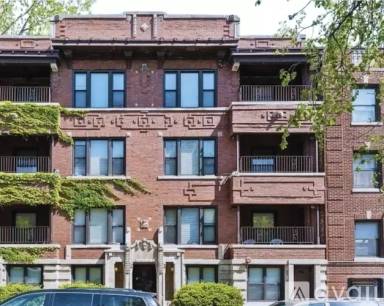 Main picture of 1710 W Lunt Ave