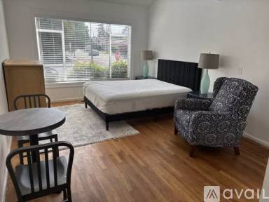 Main picture of 803 E Peralta Way