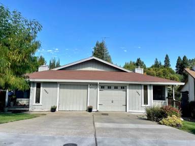 Main picture of 7980-82 Cavalli Way