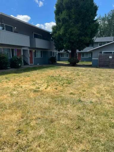 Main picture of 4085 SW 160th Ave