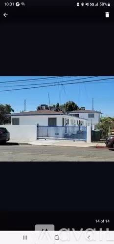 Main picture of 10507 S Inglewood Ave