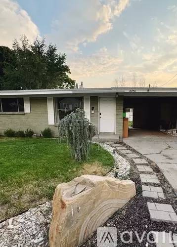 Main picture of 8746 S 220 E