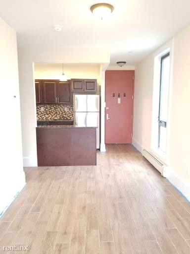 Main picture of 1207 Broadway