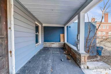 Main picture of 446 Washington Ave