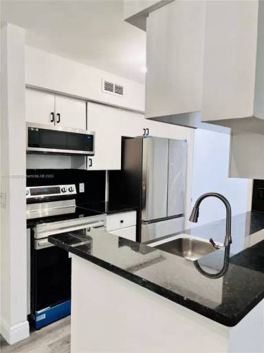 Main picture of Heron Pond Condo