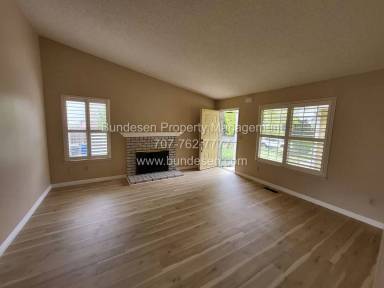 Main picture of 586 Maria Dr