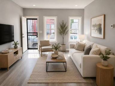Main picture of 2535 N Water St