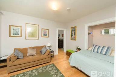 Main picture of 16 Essex Rd