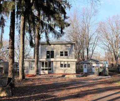 Main picture of 1432 Burns Dr