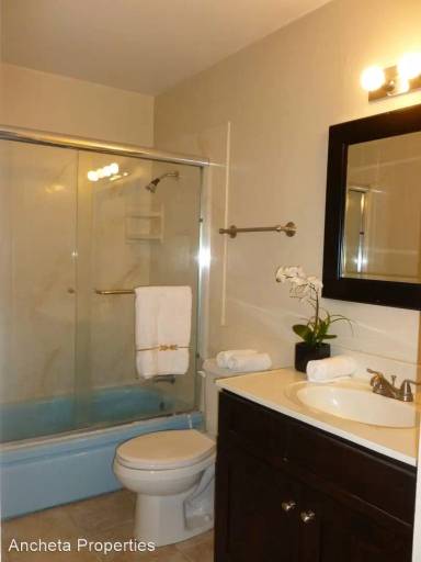 Main picture of 1423 165th Ave