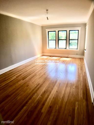 Main picture of 6824 N Wayne Ave