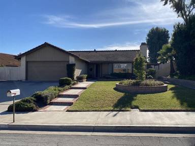 Main picture of 1279 Temple Heights Dr