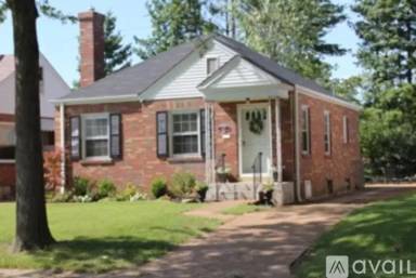 Main picture of 5875 Rhodes Ave