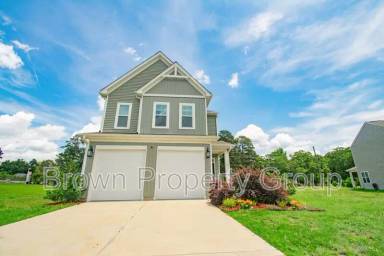 Main picture of 131 Cayden Pl