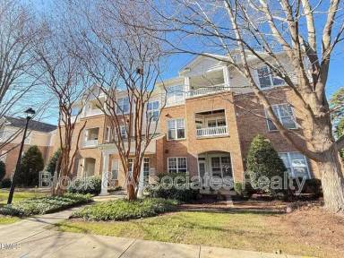 Main picture of 8021 Allyns Landing Way