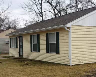 Main picture of 561 E 48th Ave