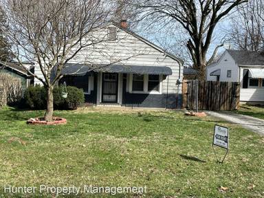 Main picture of 1607 E McDaniel St