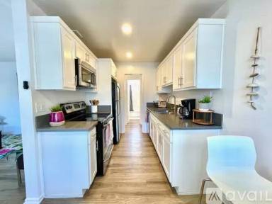 Main picture of 311 Junipero Ave