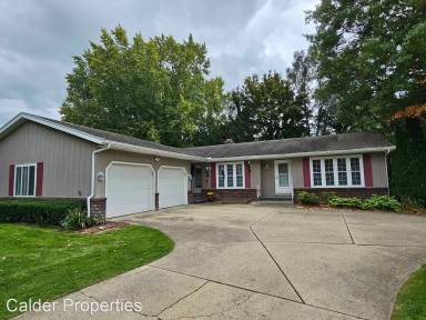 Main picture of 688 Dawn St SE