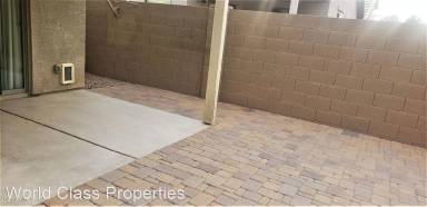 Main picture of 1300 E Julie Ct