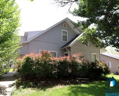 Main picture of 5641 Judson St