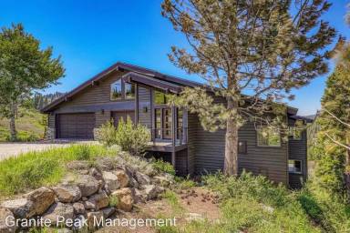 Main picture of 13505 Skislope Way