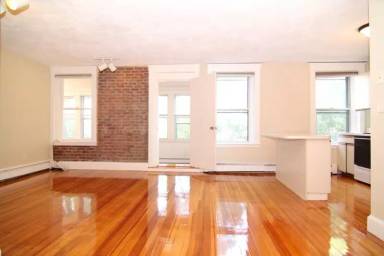 Main picture of 19 South St
