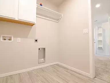 Main picture of 9210 Red Cliff Ave