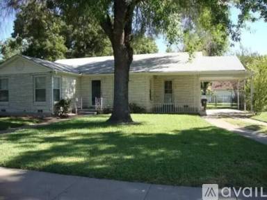 Main picture of 3515 E Brookview Dr