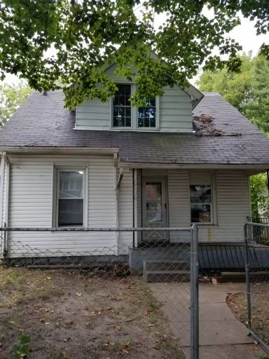 Main picture of 1813 S William St