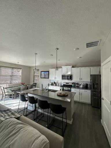 Main picture of 18042 Dandy Brush Dr